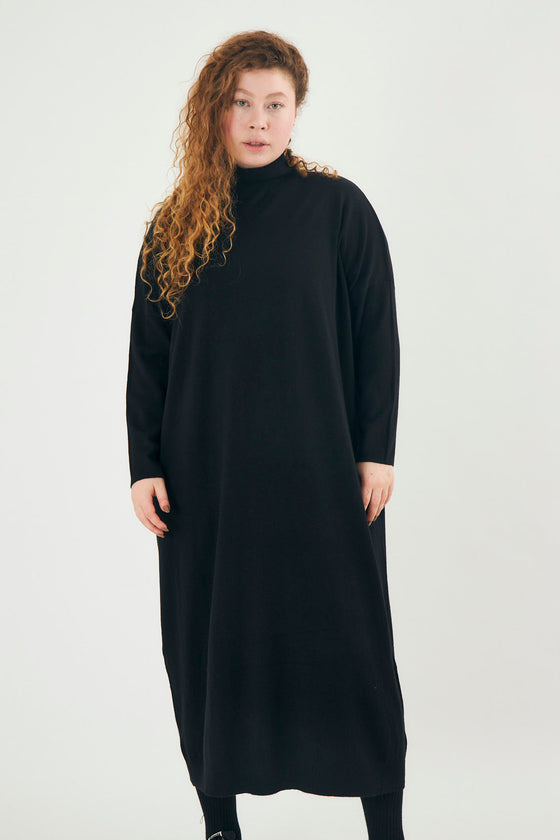 Almond Dress - Black