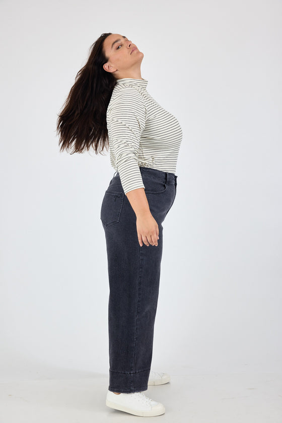 203 - The wide leg jeans - Washed black