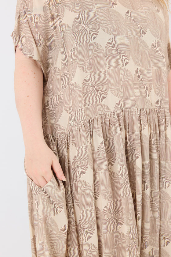 Nina Dress - Sand pattern