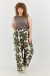 Naga Pants - Green flowers