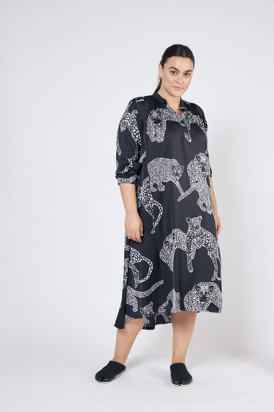 Theme Dress - Black Tigers (7389434118336)
